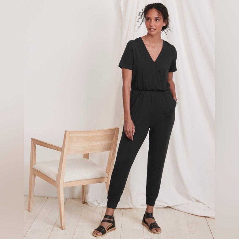 Garnet Hill Sz Medium Black Surplice Jogger Jumpsuit